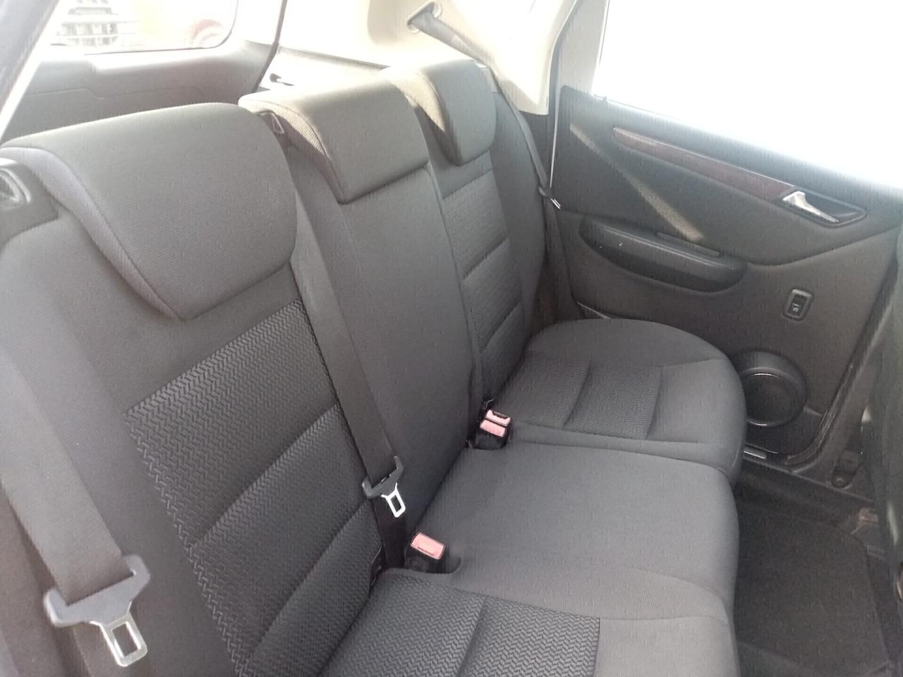 MERCEDES CLASSE A 180 CDI AVANTGARDE EDITION 10