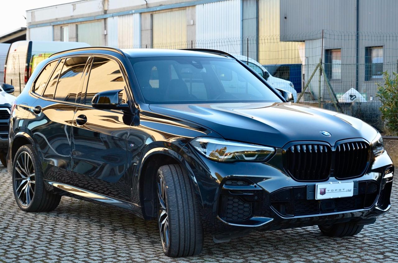 BMW X5 XDRIVE25d MSPORT 231cv AUTO, ECCELLENTI CONDIZIONI, GAR. UFF BMW 6/2026, BOLLO 7/2026, SERVICE UFF BMW, FARI LED, RETROCAMERA, 22", PERMUTE