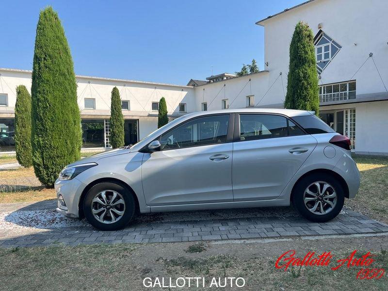 Hyundai i20 1.2 MPI 75cv Connect Line