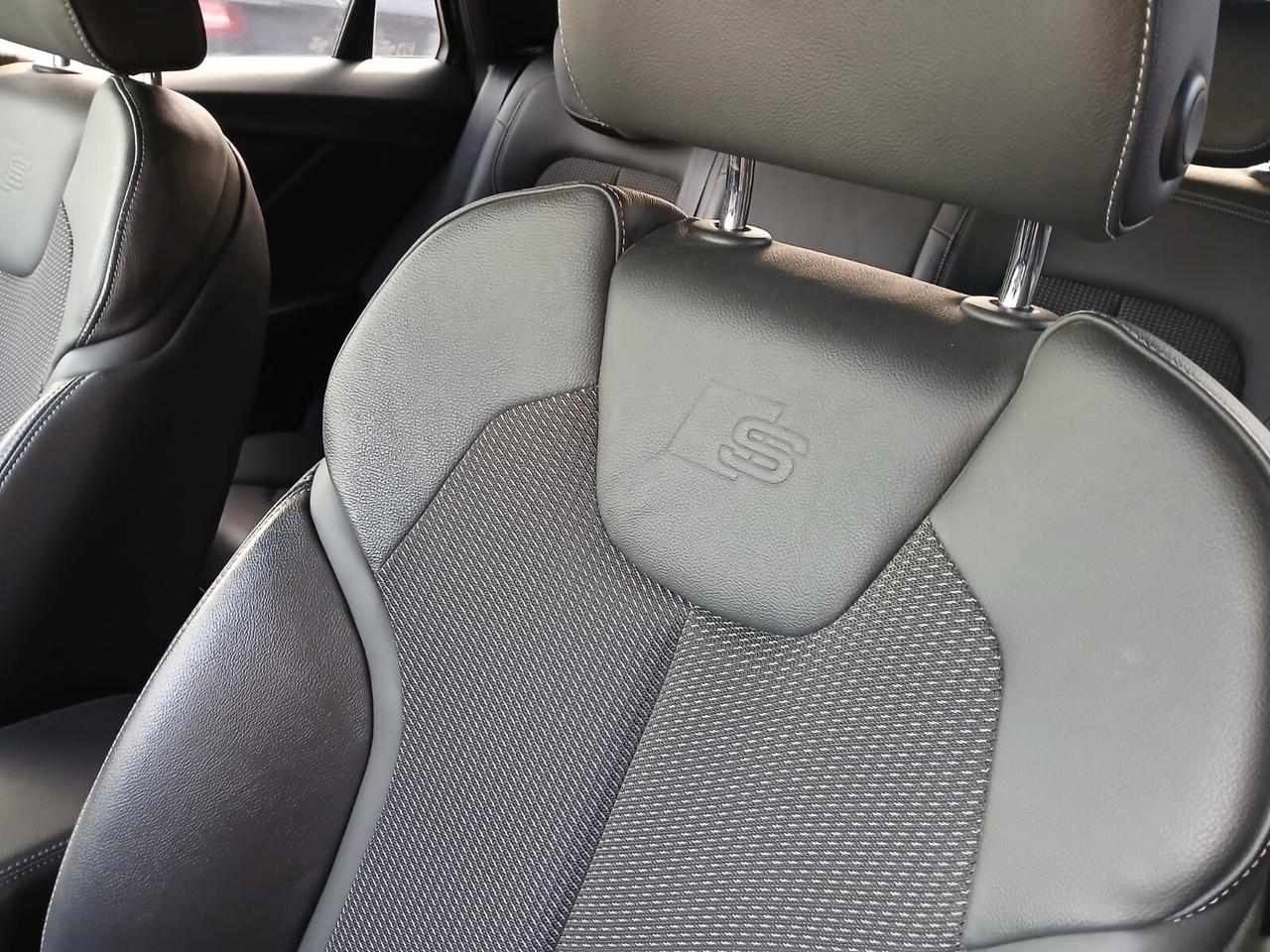 Audi Q2 30 TDI S line Edition