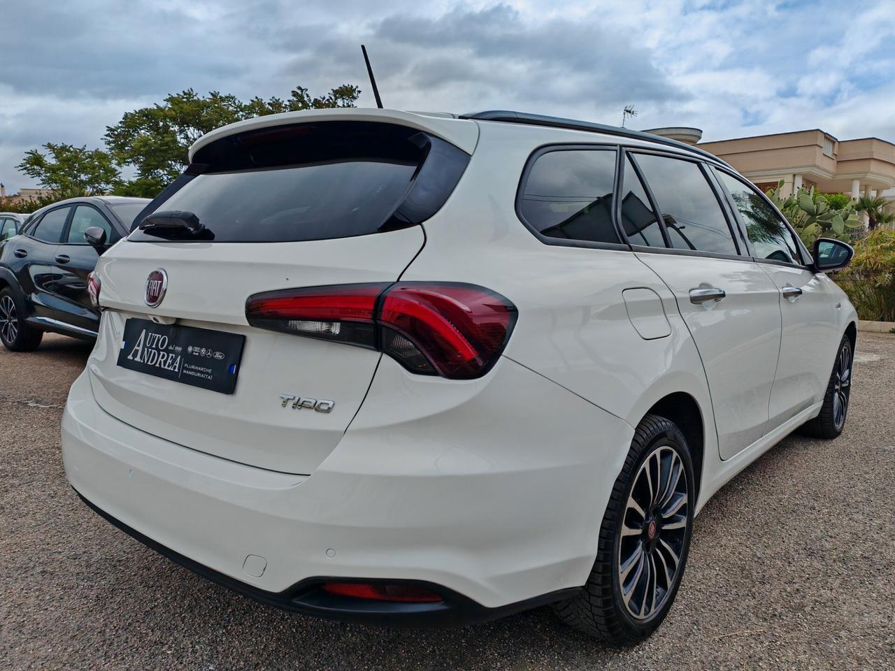 Fiat Tipo 1.6 Mjt 130cv navig cam led Sw 2021