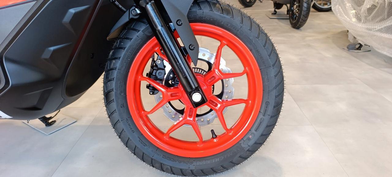 Aprilia SR 125 GT Sport
