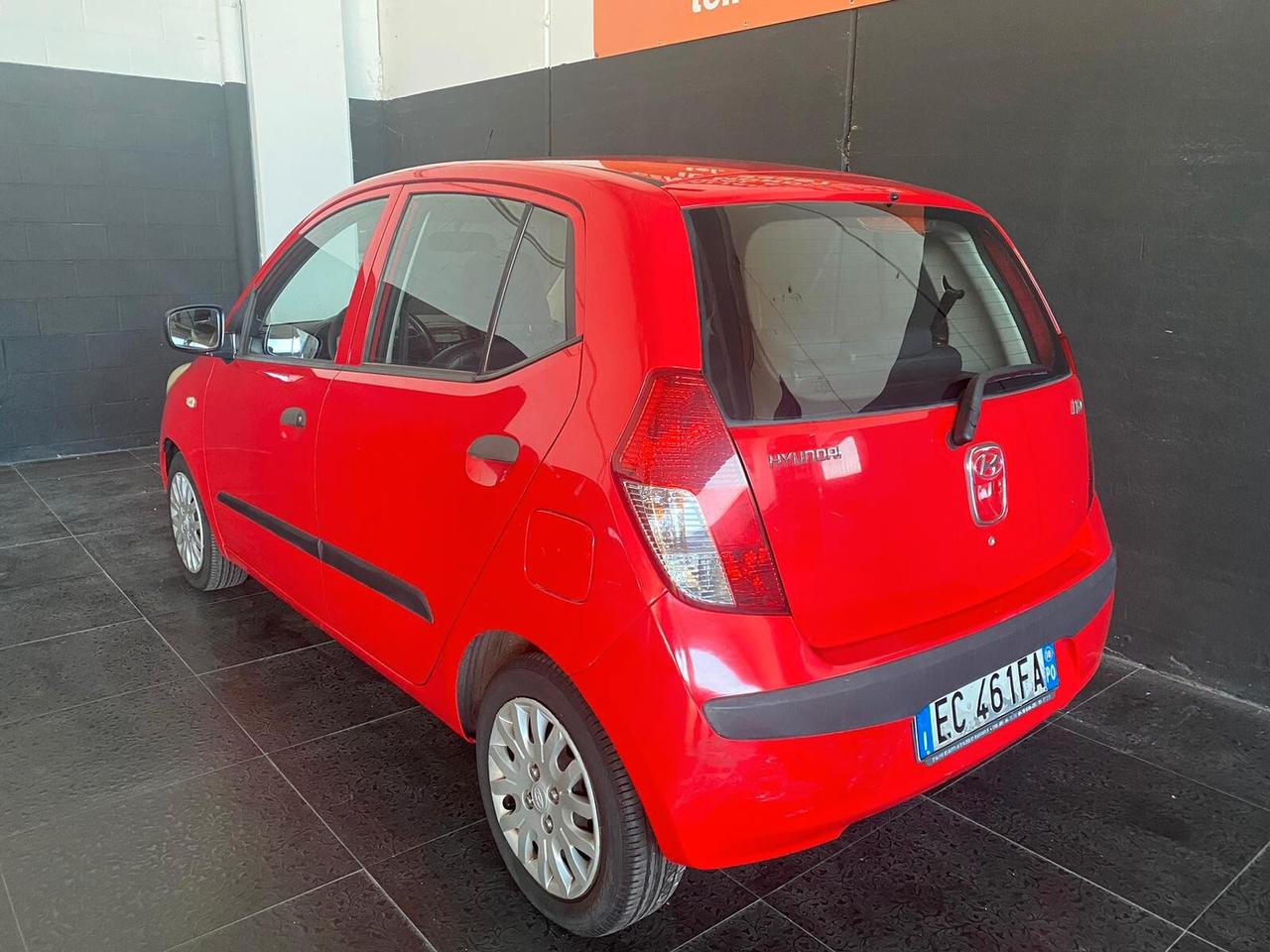 Hyundai i10