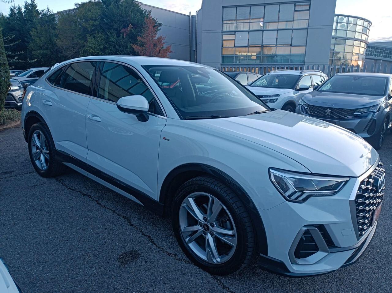 Audi Q3 SPB 35 TDI S tronic line edition