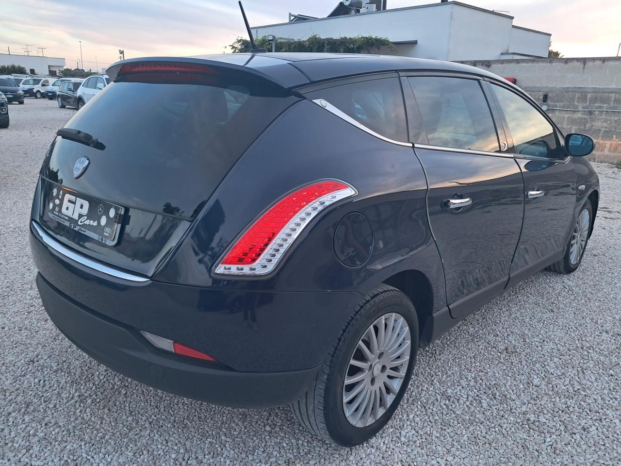 Lancia Delta 1.6 Mtj 120cv---Navi*Led*Clima