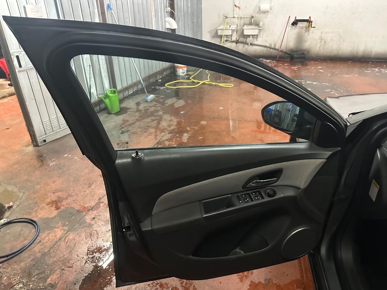 Chevrolet Cruze 1.6 4 porte LS UNIPRO