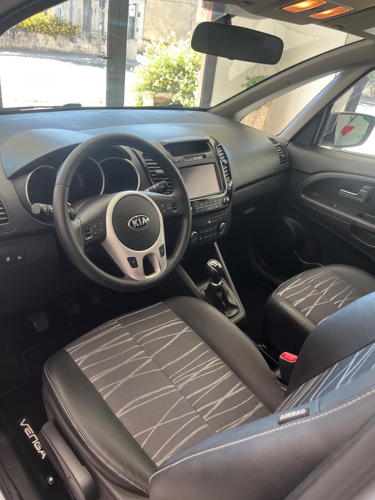 Kia Venga 1.4 CRDi 90CV Cool