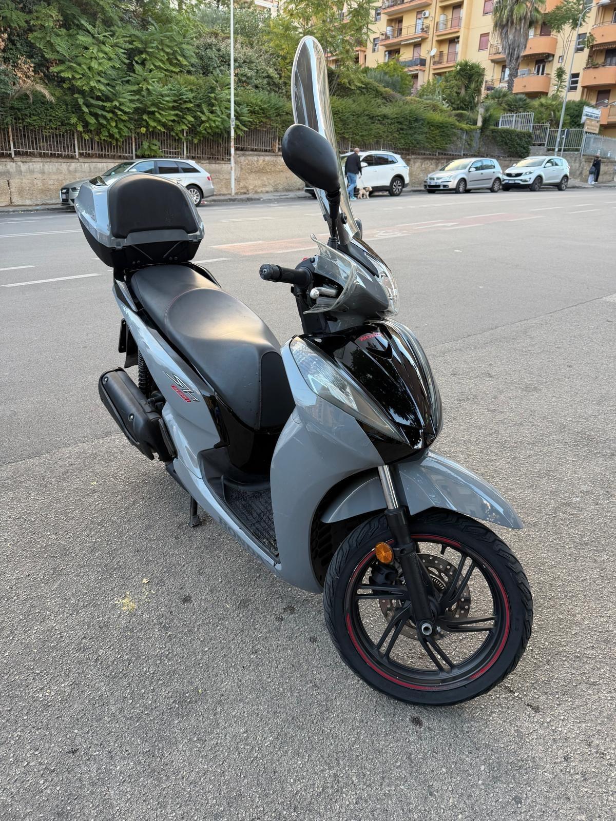 Honda SH 300 Air force