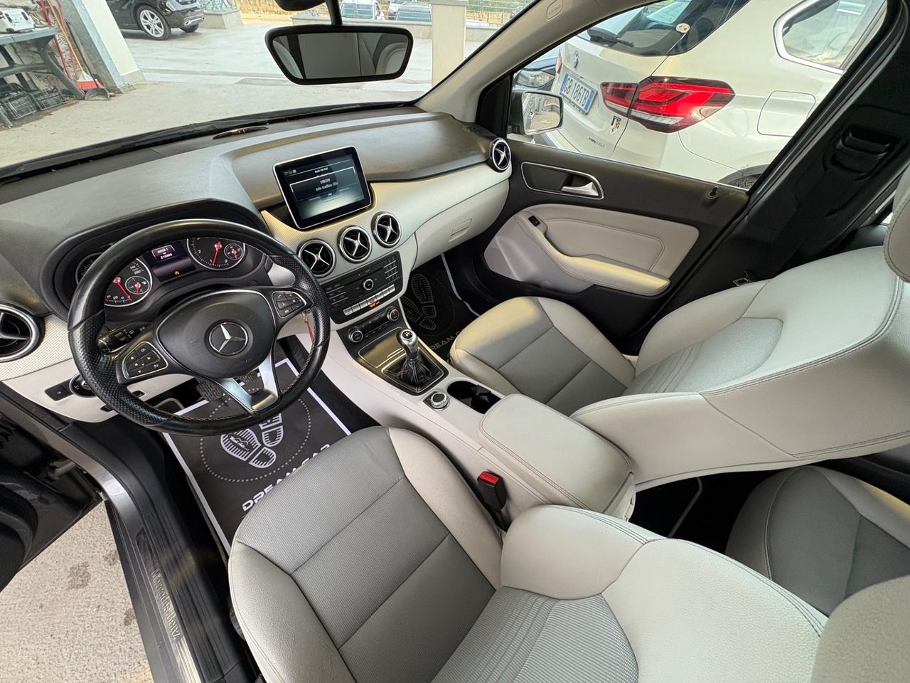 Mercedes-benz B 180 d Executive