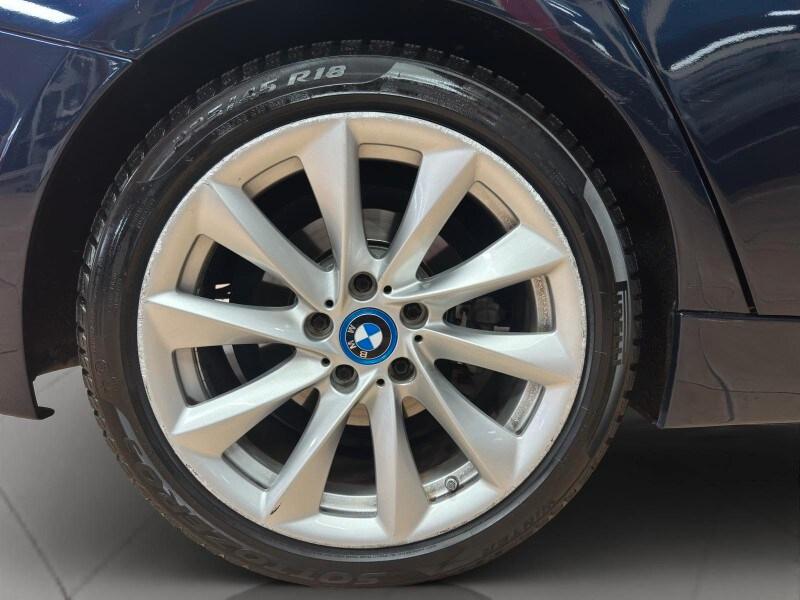 BMW Serie 3 (F30/31) 330e iPerformance Msport