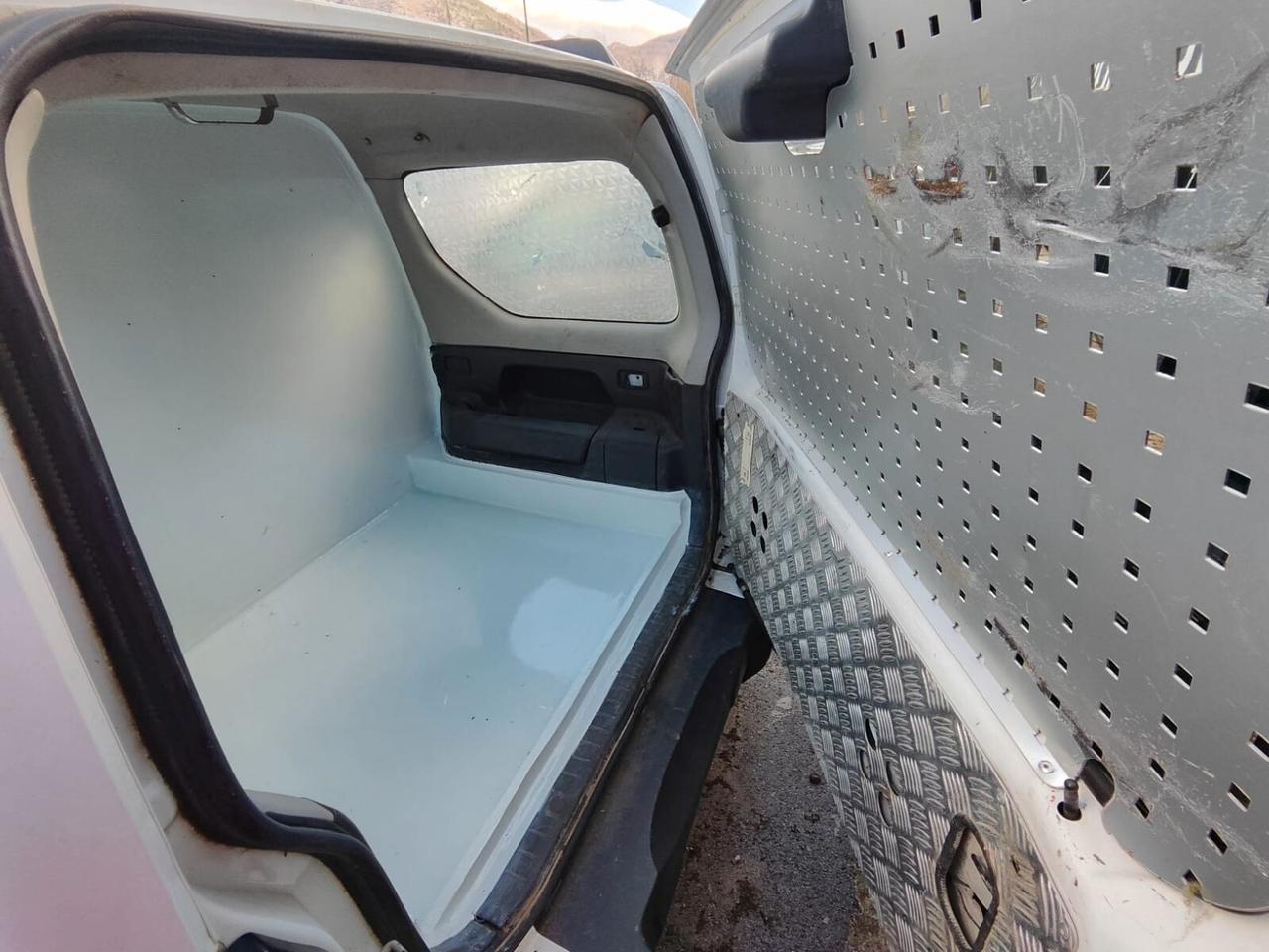 Suzuki Jimny 1.3 4WD Evolution Plus AUTOCARRO 2 POSTI
