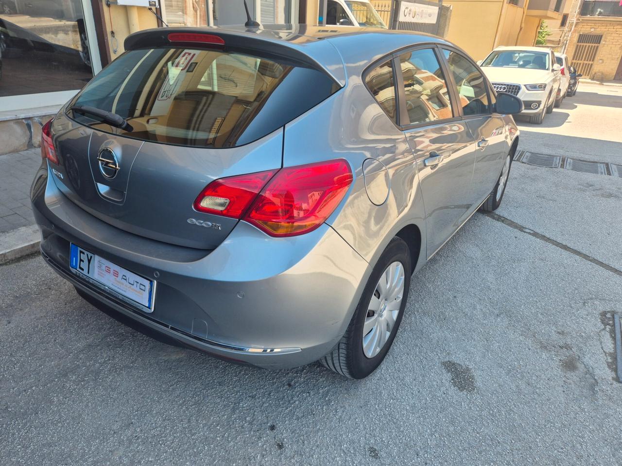 OPEL ASTRA 1.6 CDTI 110 CV BERLINA ANNO 2015 KM CERTIF