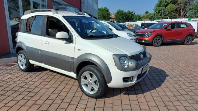 FIAT Panda 1.3 MJT 16V DPF 4x4 Cross