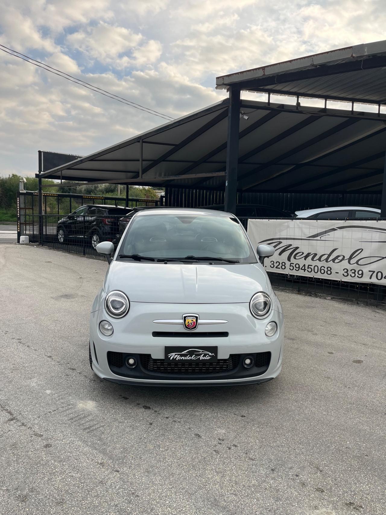 Abarth 500 1.4 Turbo T-Jet Custom