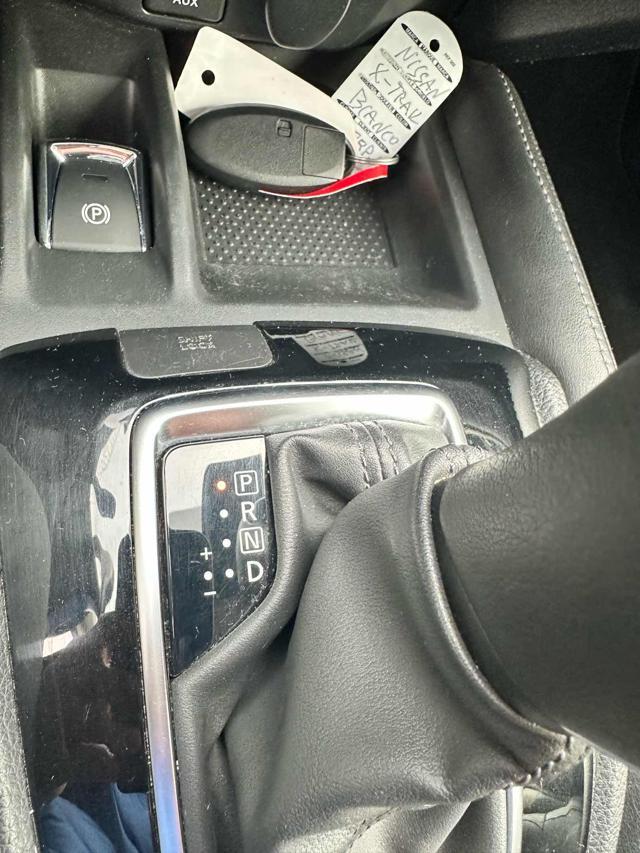 NISSAN X-Trail 2.0 dCi 4WD Tekna