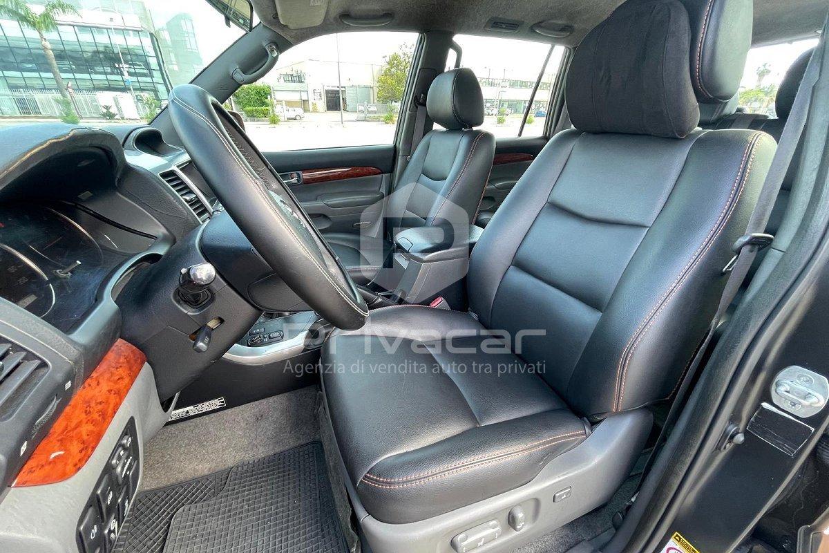 TOYOTA Land Cruiser 3.0 D-4D 16V cat 5 porte aut. Wagon