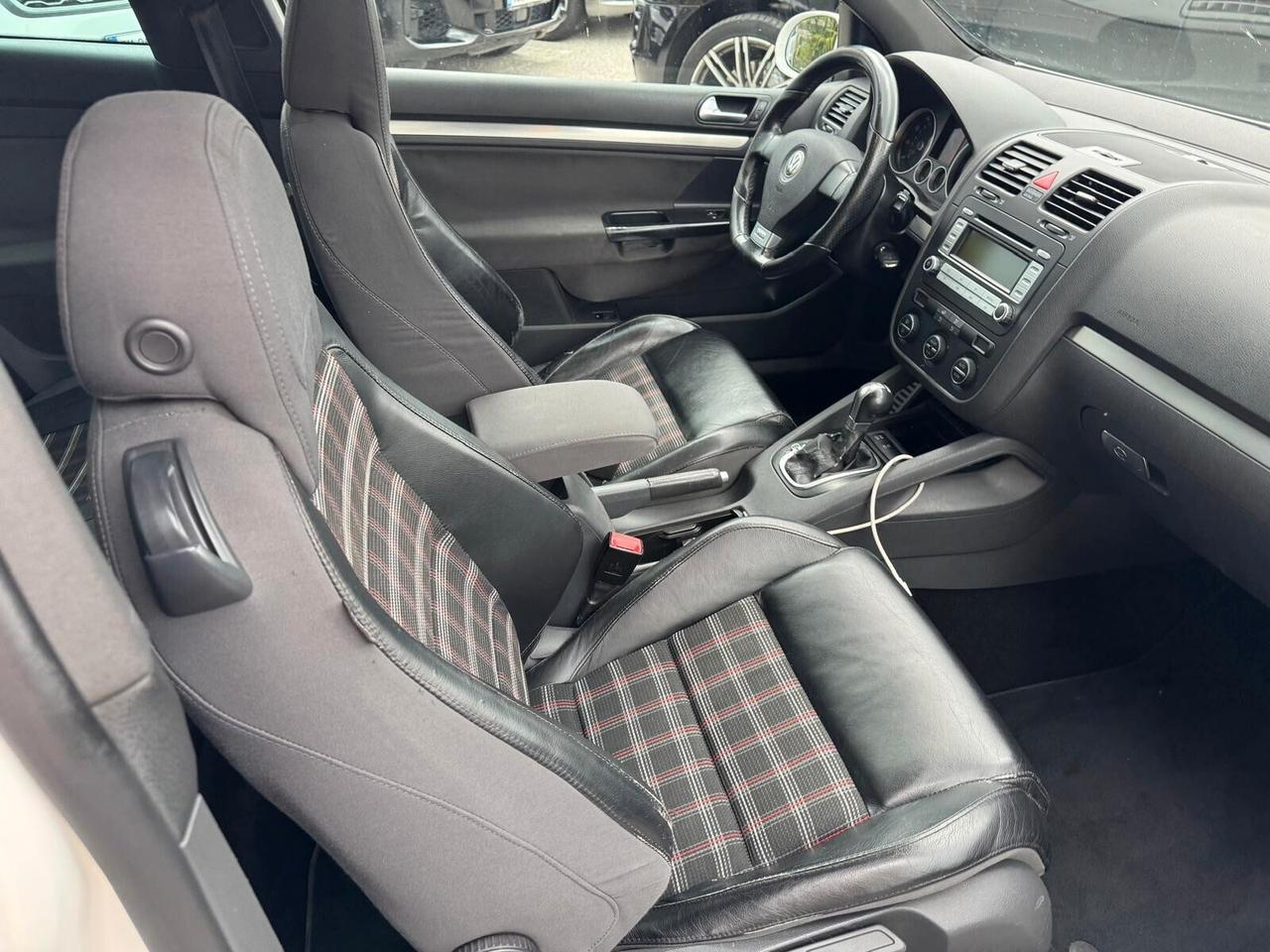 Volkswagen Golf GTI Golf 2.0 16V TFSI 3p. DSG GTI