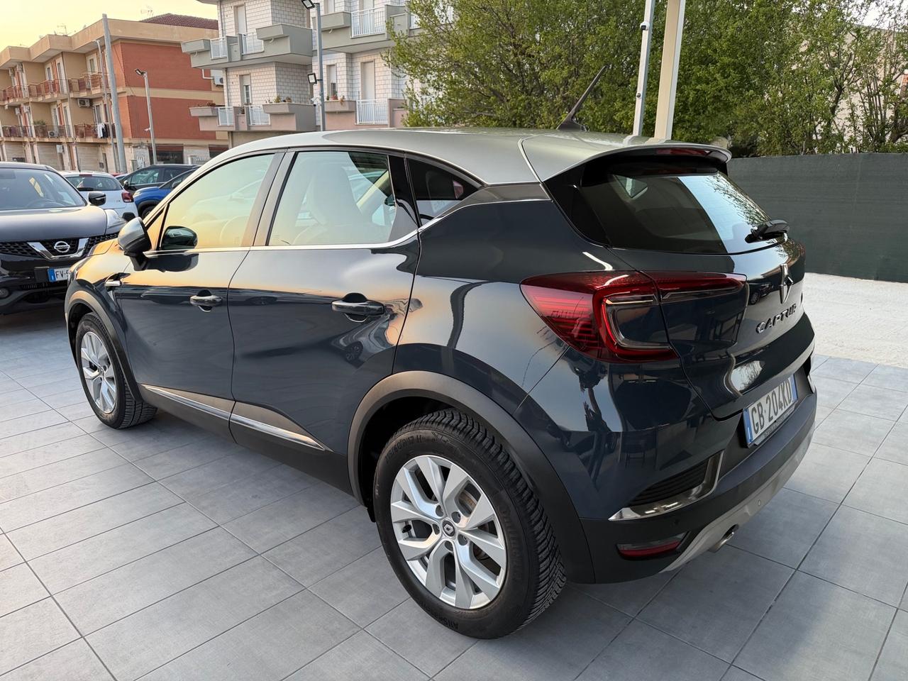Renault Captur TCe 100 CV GPL Intens