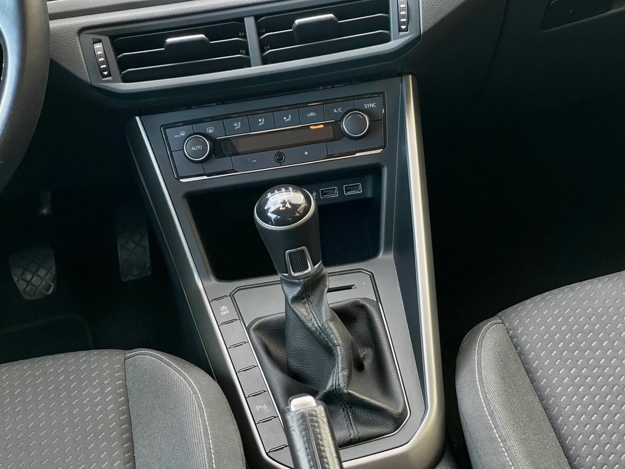 Volkswagen Polo 1.6 TDI 80cv - NEOPATENTATI