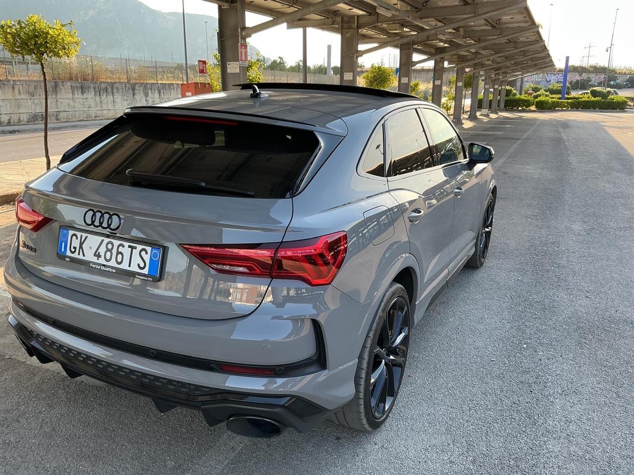 Audi Q3 RS SPB quattro S tronic