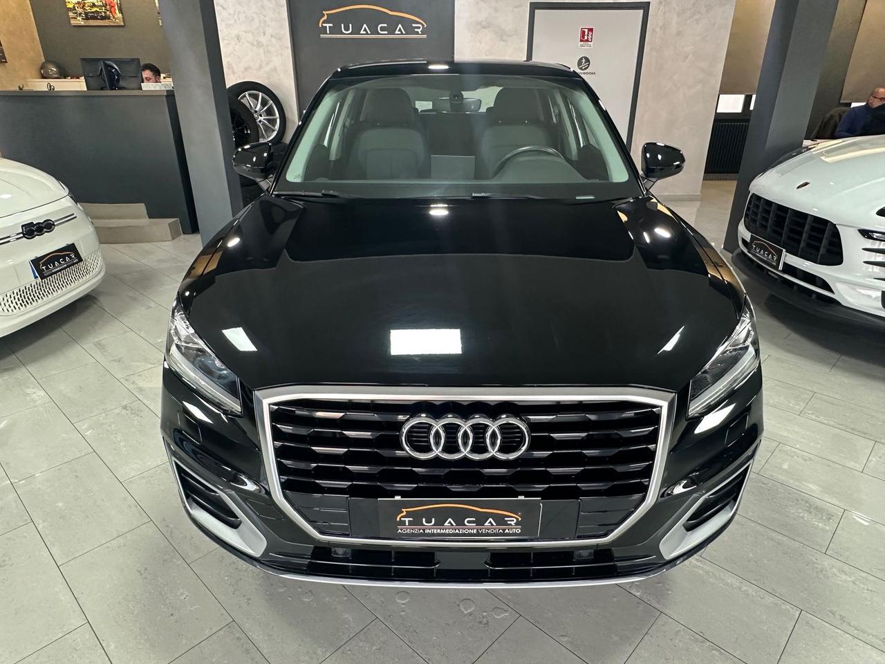 Audi Q2 Business Design 1.0 30 TFSI #8570