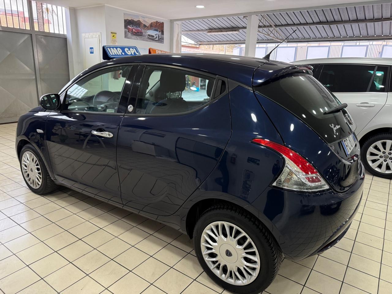 Lancia Ypsilon 1.2 gpl 2016 nuova