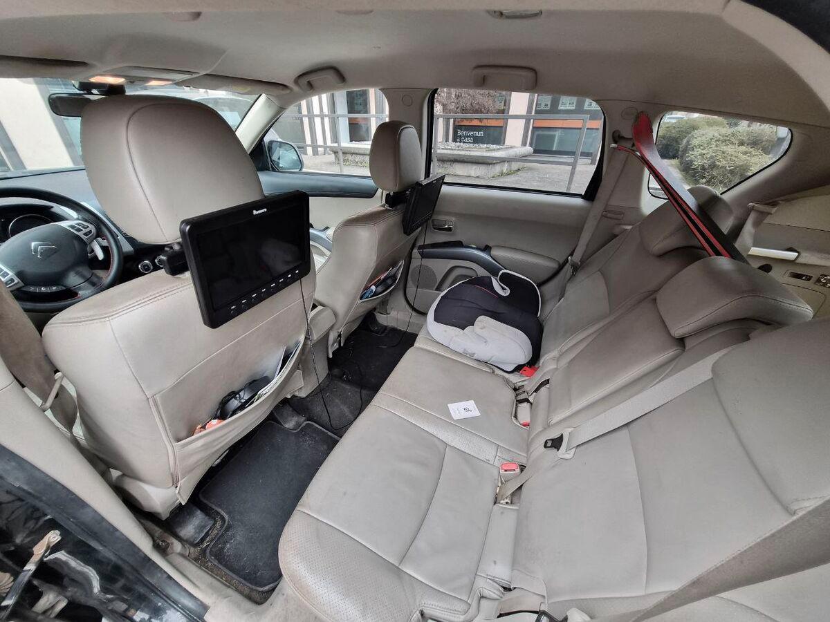 Citroen C-Crosser 2.2 hdi Exclusive dcs