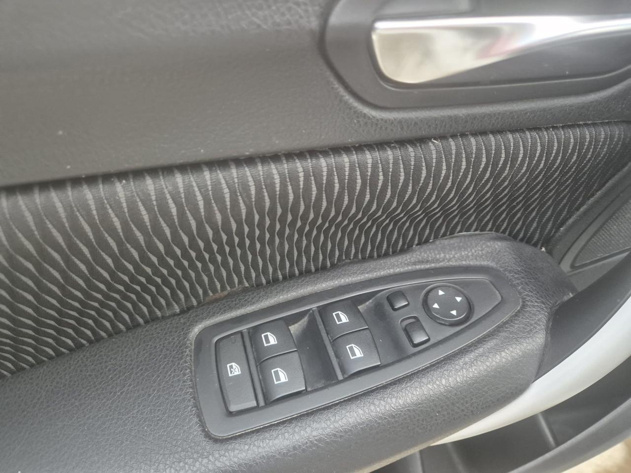 Bmw 116 116d 5p. Efficient Dynamics Urban