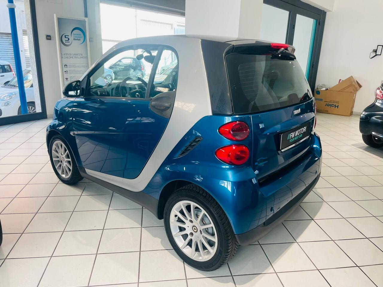 Smart ForTwo 1000 52 kW MHD coupé pure