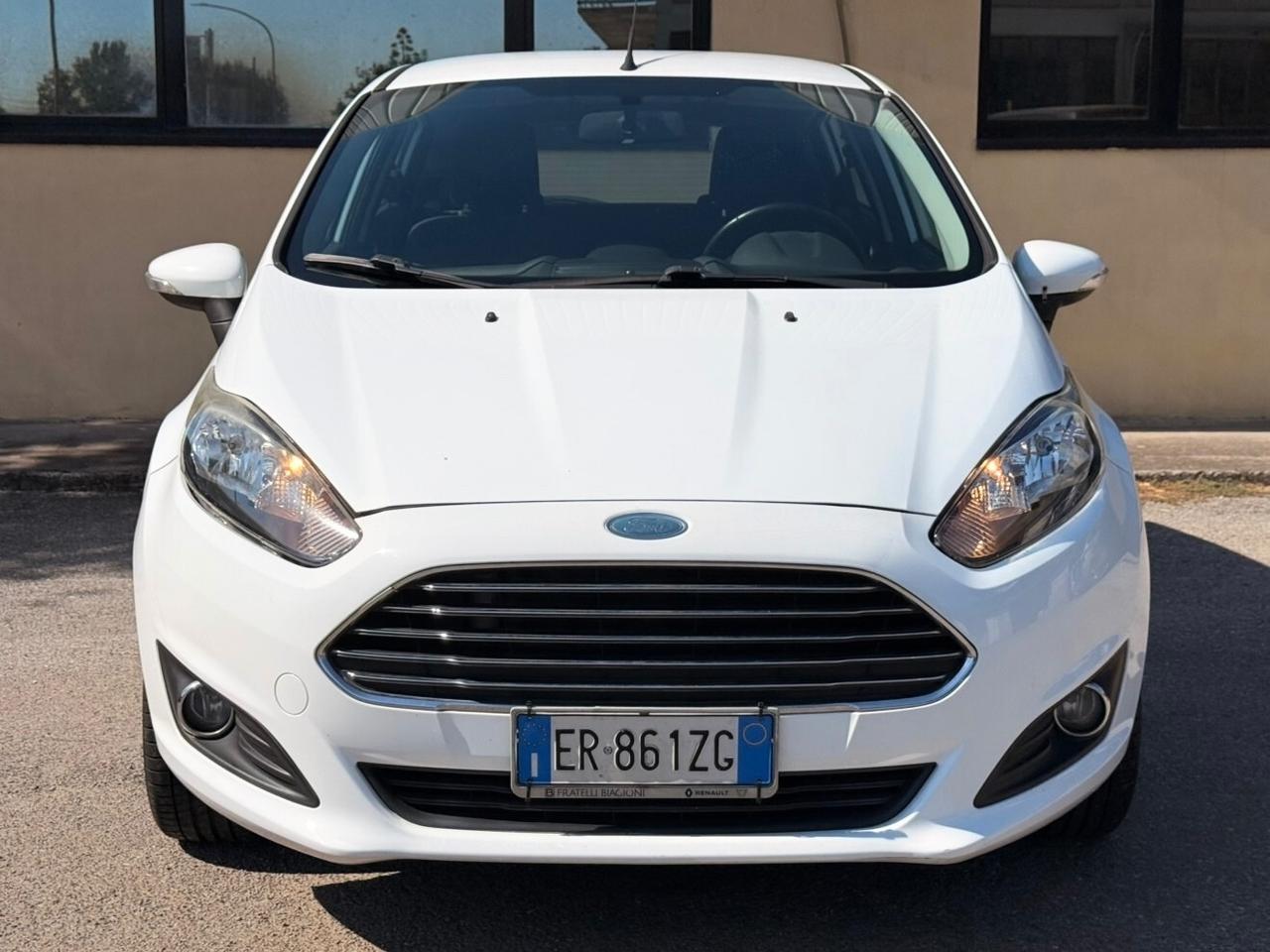 Ford Fiesta 1.5 TDCi 75CV 5 porte Titanium