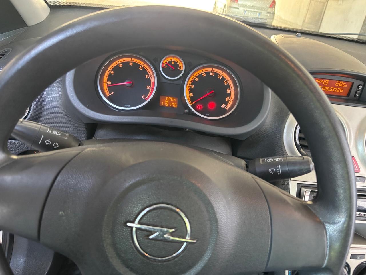Opel Corsa 1.2 5 porte Easytronic Cosmo