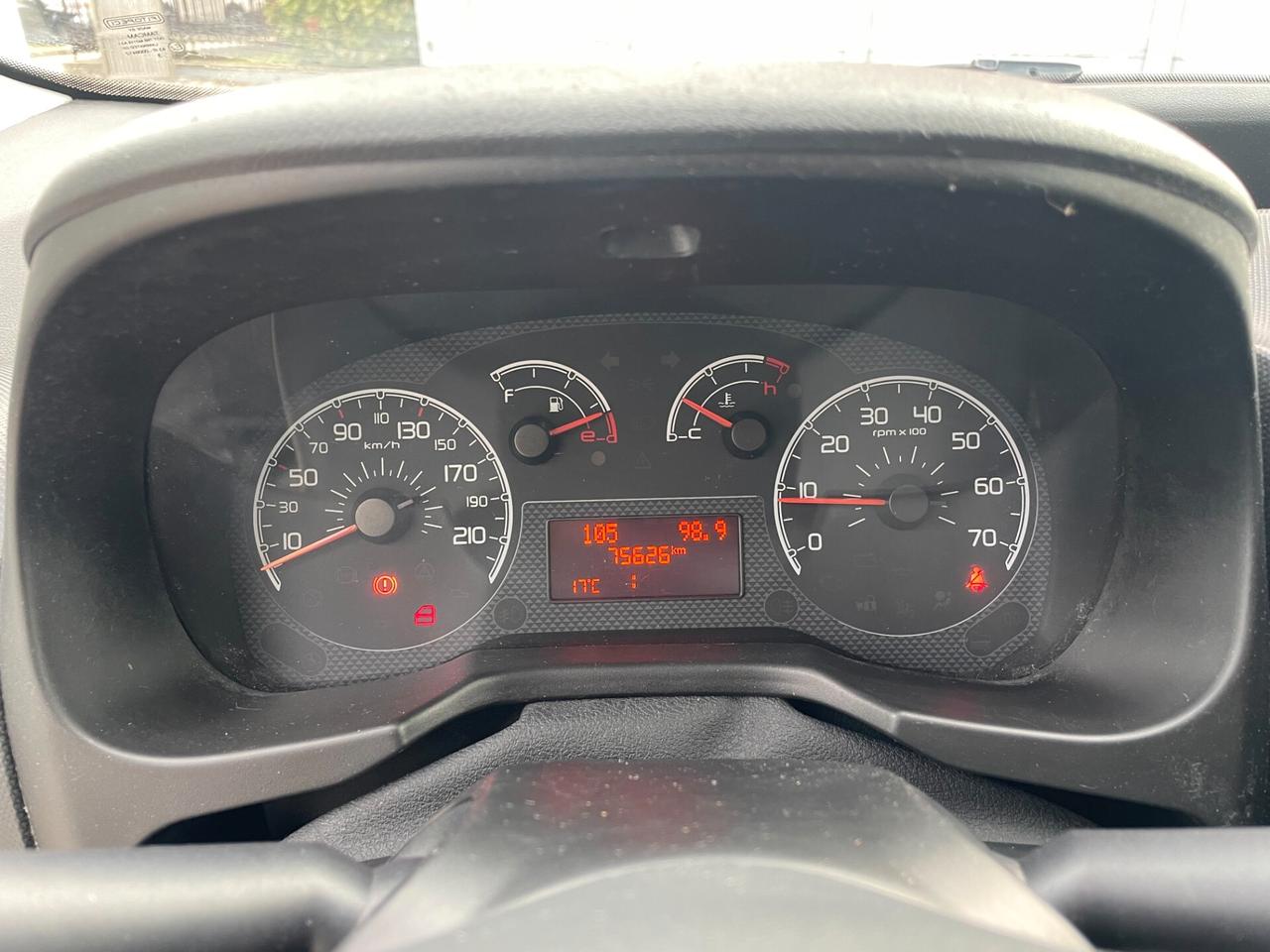 Peugeot Bipper Tepee 1.3 HDi 75 FAP Outdoor AUTOCARRO