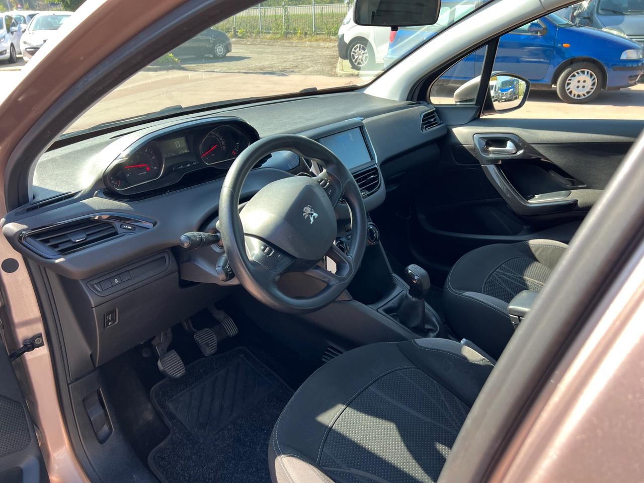 Peugeot 208 1.4 HDi 68 CV 5 porte Active