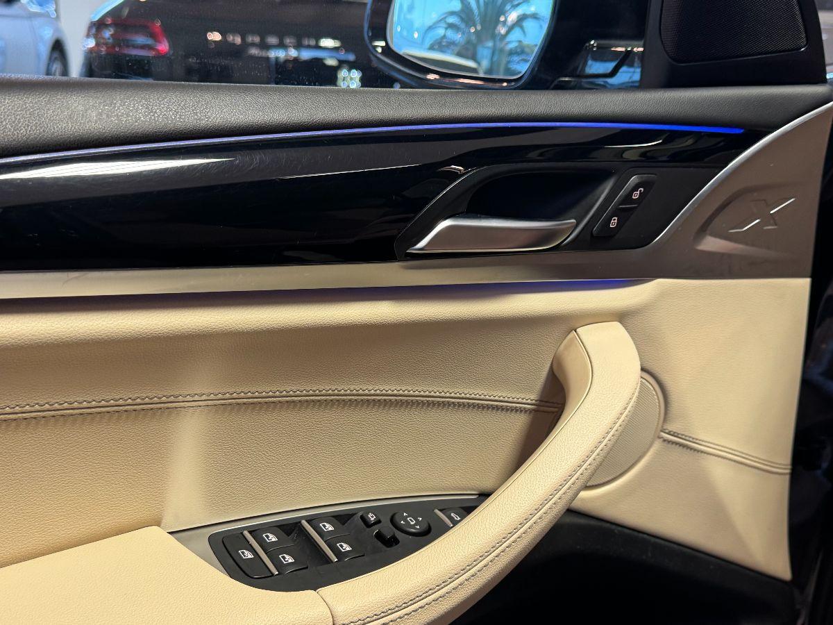 BMW X3 xDrive20d xLine Pelle Chiara Luci ambient