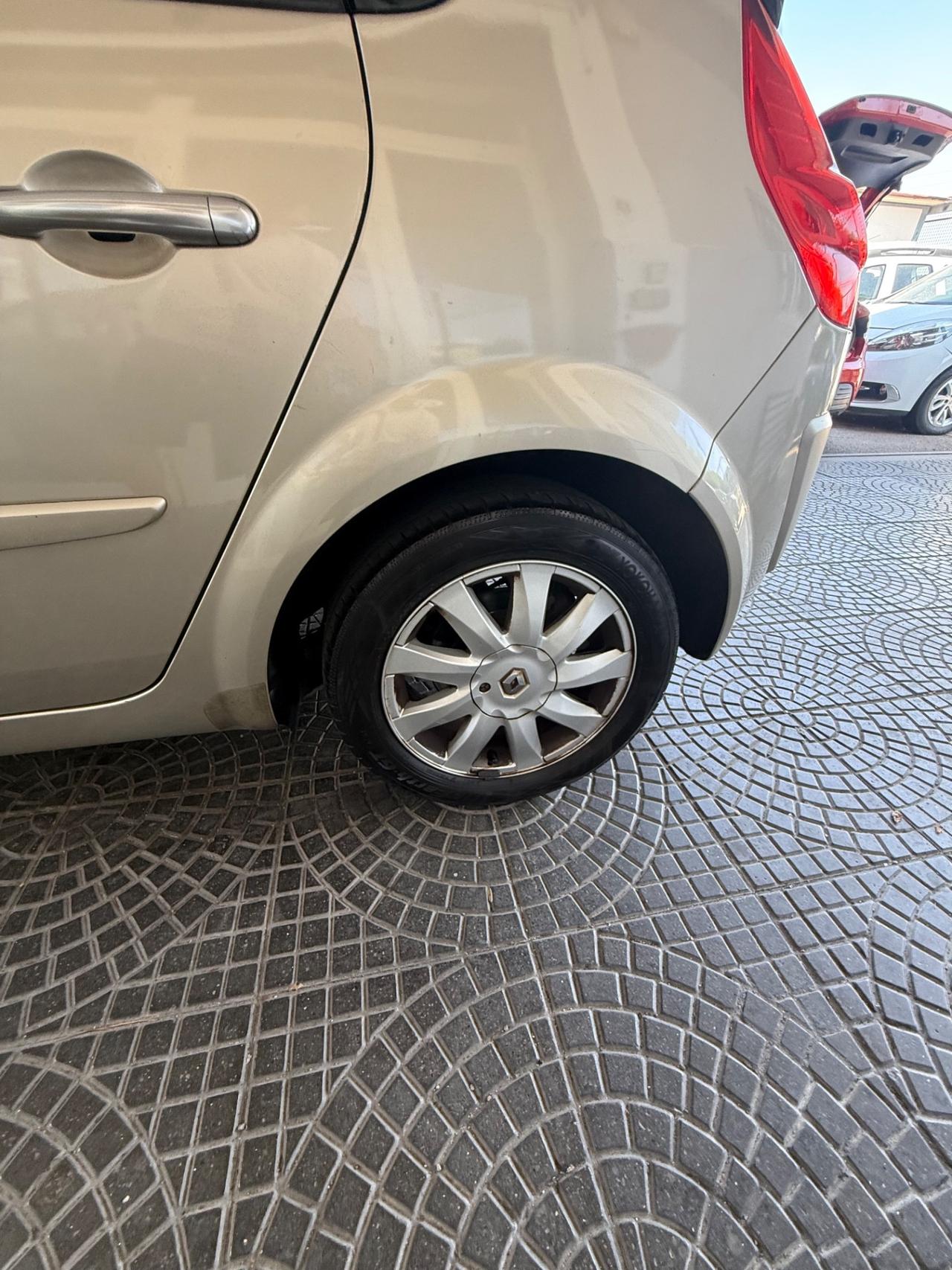 Renault Scenic Scénic 1.5 dCi/105CV Serie Speciale Exception
