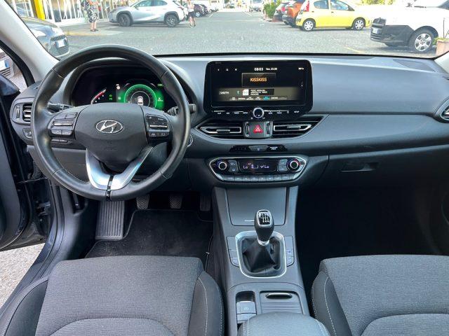 HYUNDAI i30 1.6 CRDi hybrid AUTOMATICA