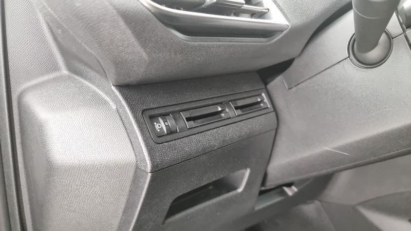 Peugeot 5008 BlueHDi 130 S&S EAT8 Business 7 Posti