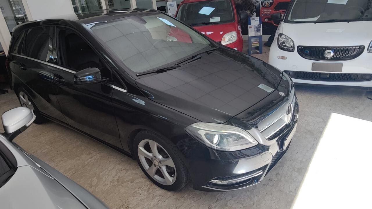 Mercedes-benz B 200 CDI BlueEFFICIENCY Premium