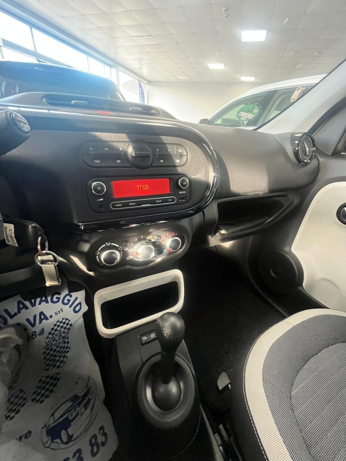 Renault Twingo SCe LIMITED AUTOMATIC