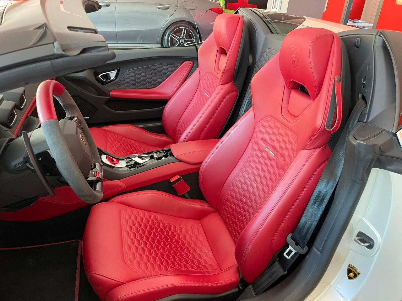LAMBORGHINI HURACAN SPYDER 5.2 LP610 4WD