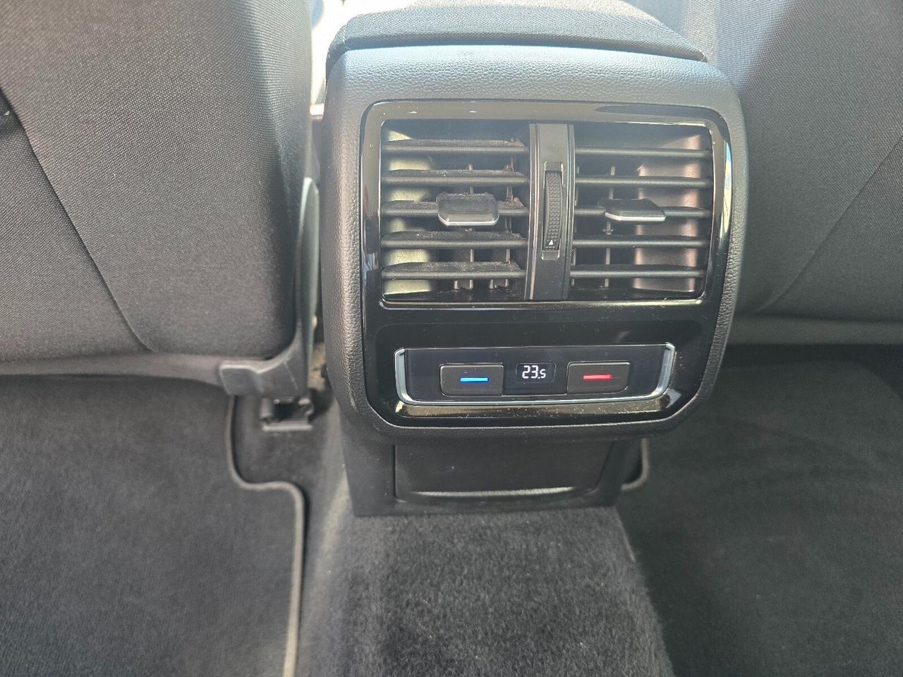 Volkswagen Passat Variant 2.0 TDI Business BlueMotion Tech.