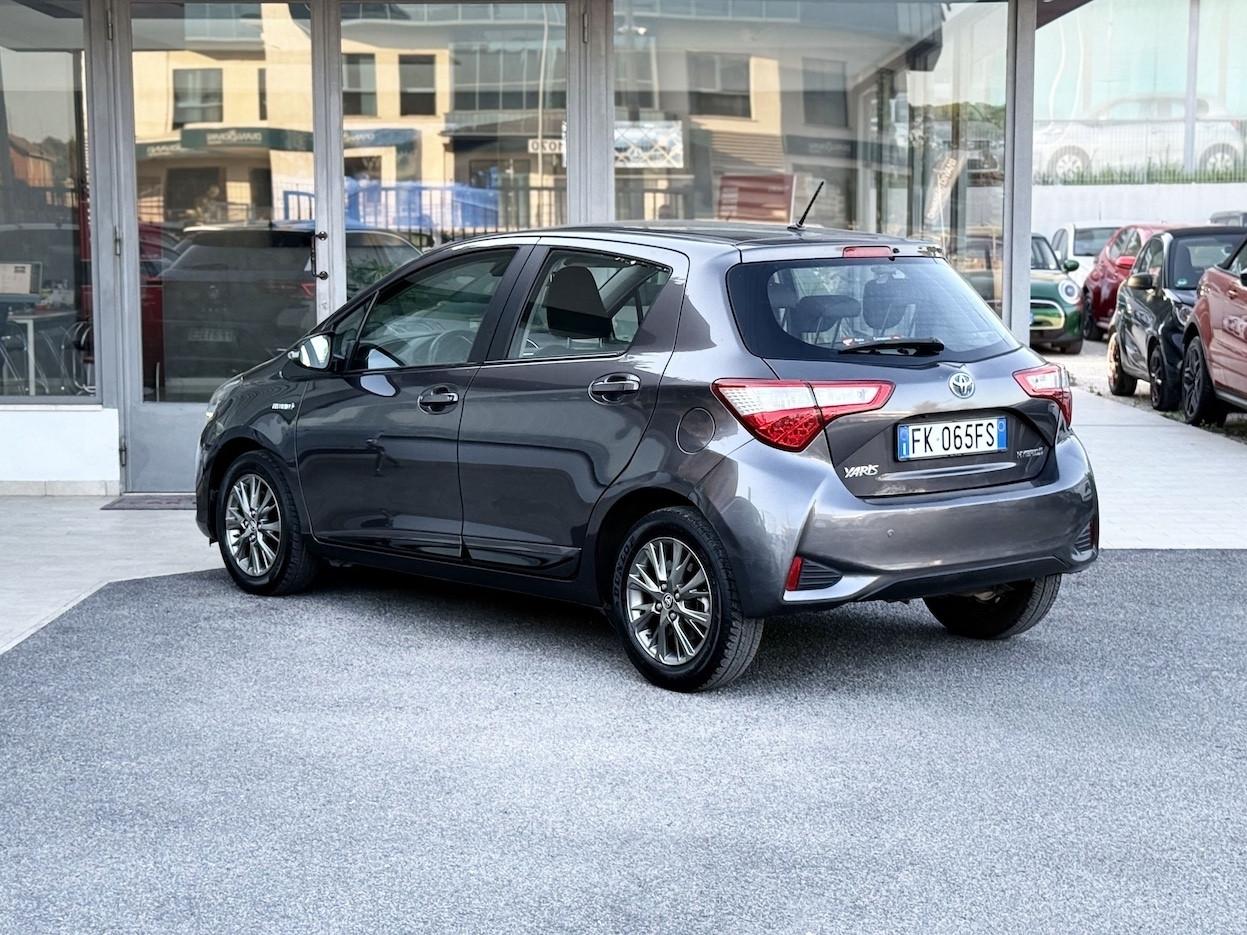 Toyota Yaris 1.5 Hybrid 73CV E6 Neo. Automatica - 2017