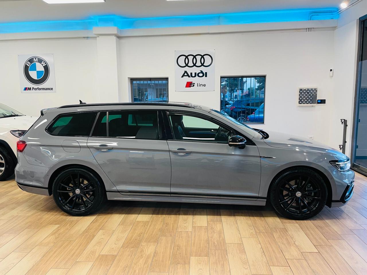 Volkswagen Passat Alltrack 2.0 BiTDI R-Line DSG