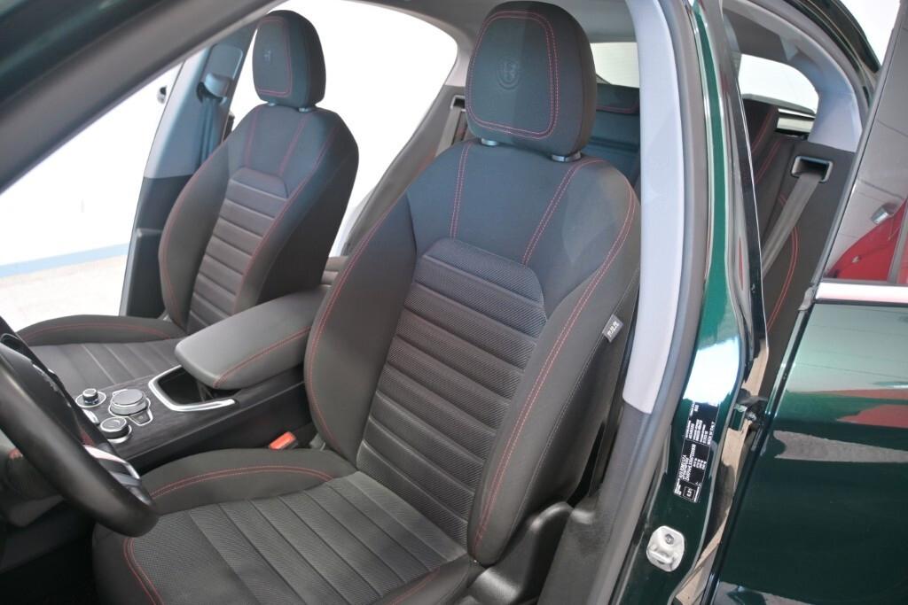 Alfa Romeo Stelvio 2.2 Turbodiesel 190 CV AT8 Q4 Business