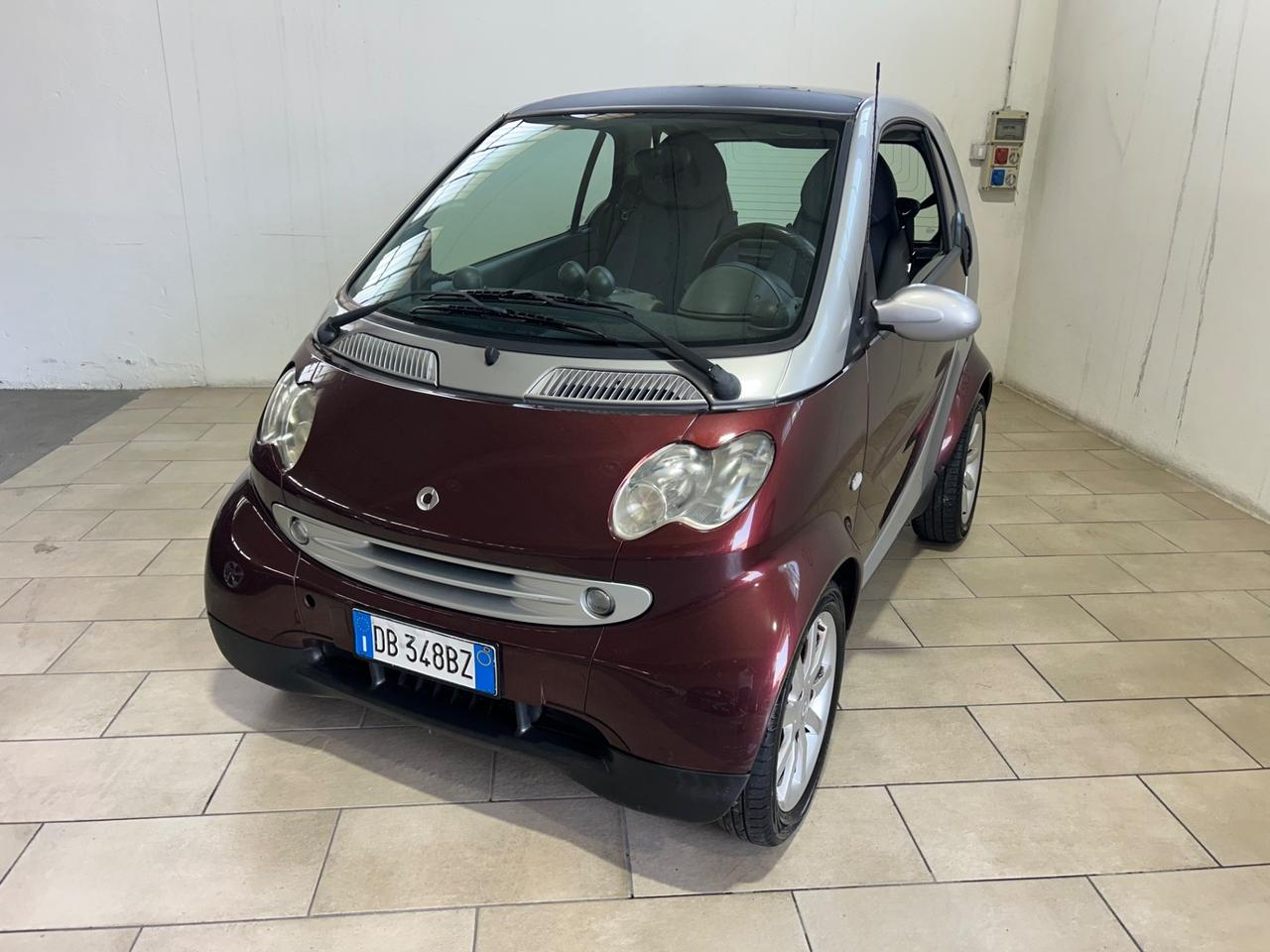 Smart ForTwo 700 coupé grandstyle (45 kW)
