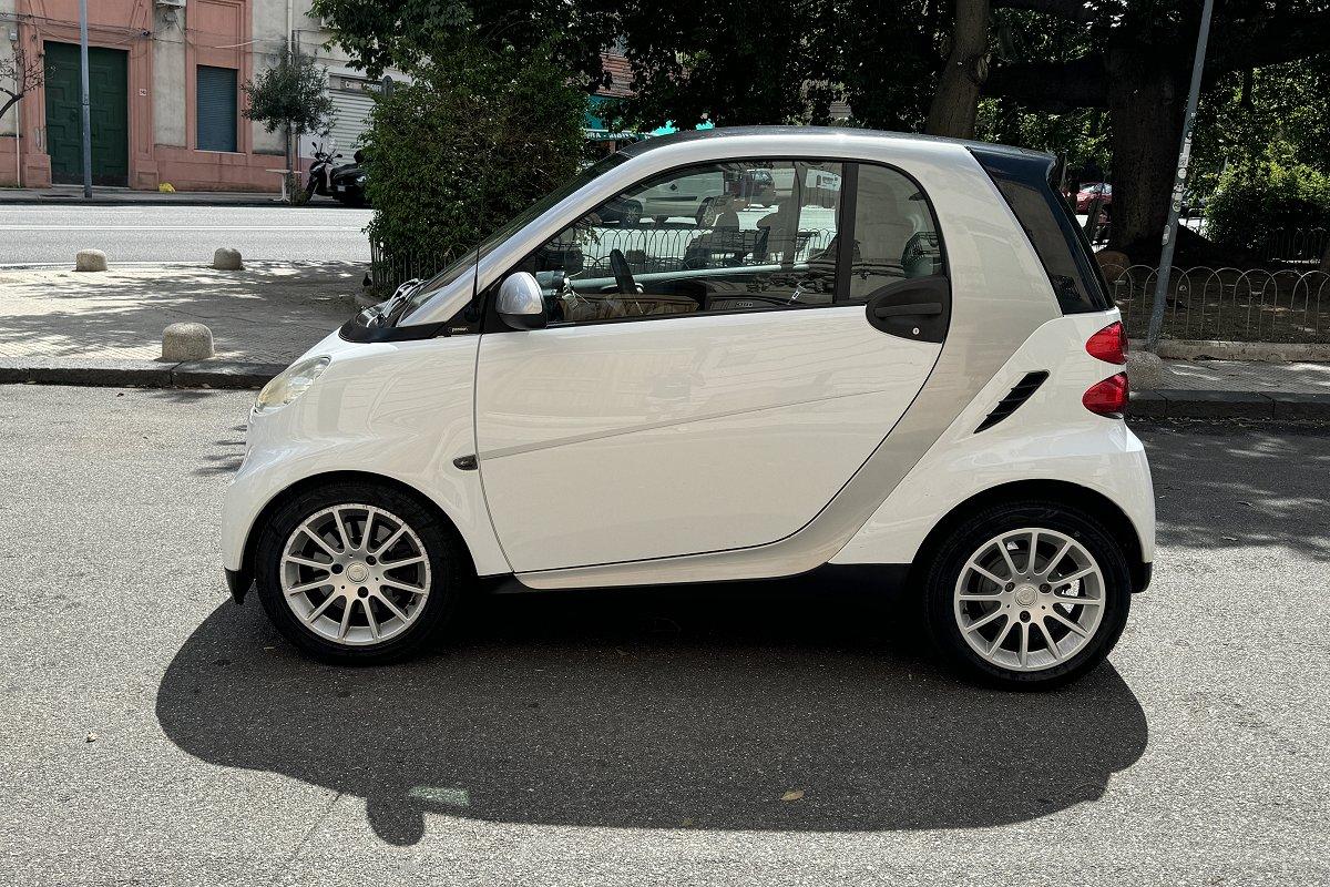 SMART fortwo 1000 52 kW MHD coupé passion