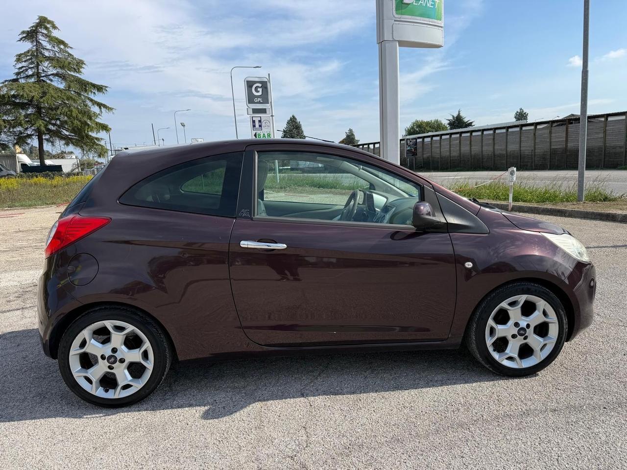 Ford Ka Ka+ 1.2 8V 69CV Titanium Business