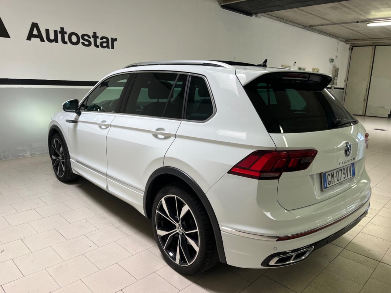 Volkswagen Tiguan 2.0 TDI 150 CV DSG R-Line *tetto