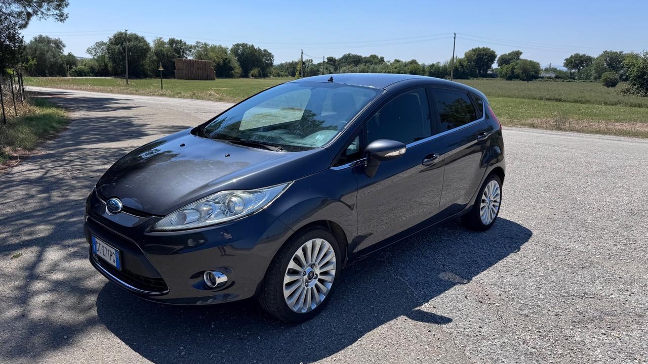 Ford Fiesta 1.2 82 CV 5 porte Titanium