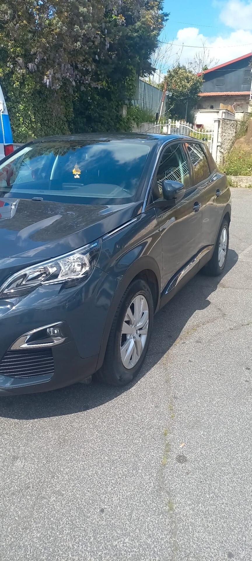 Peugeot 3008 BlueHDi 120 S&S Business